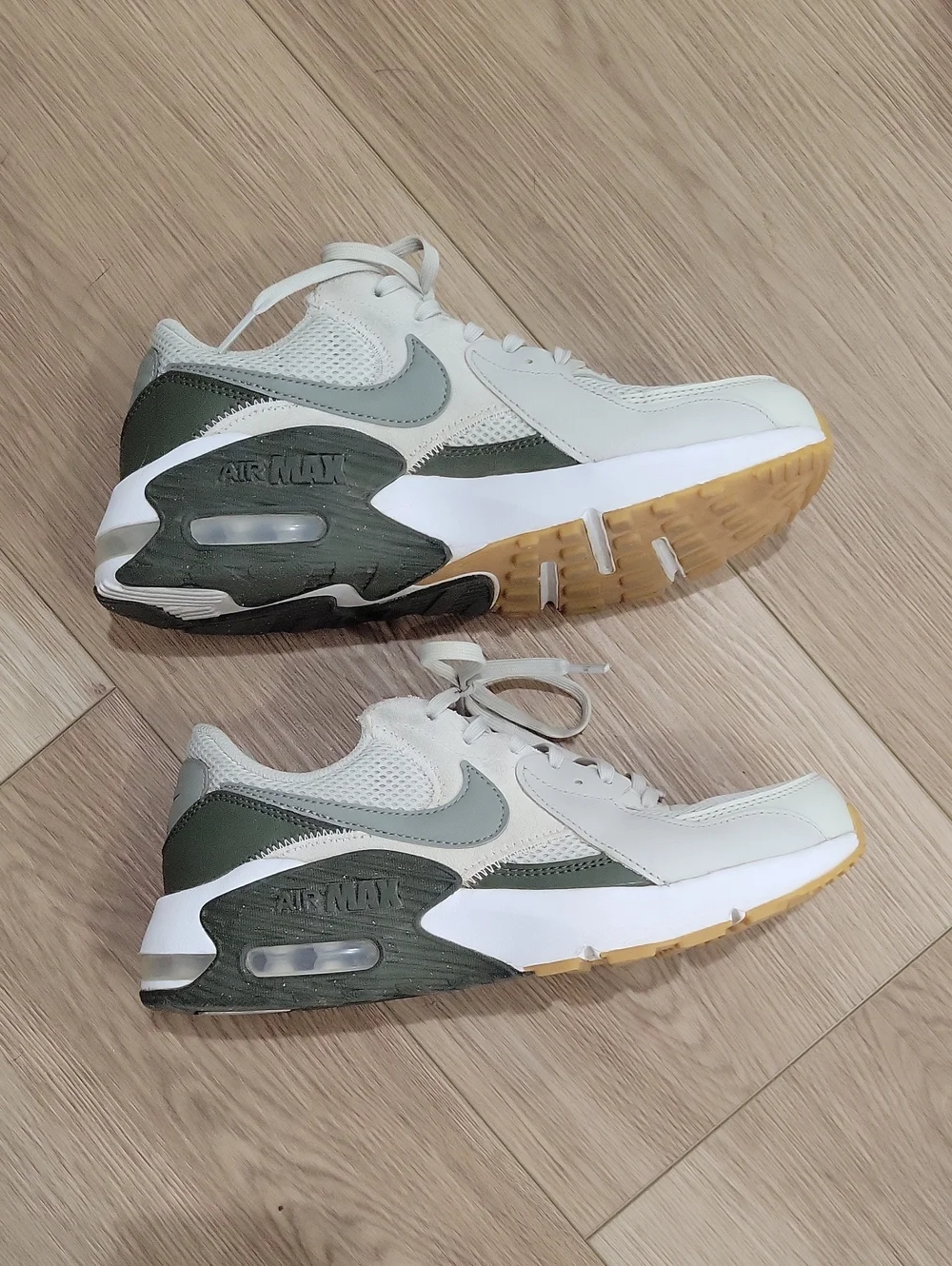 Nike Air Max Excee - Size 7 Men's